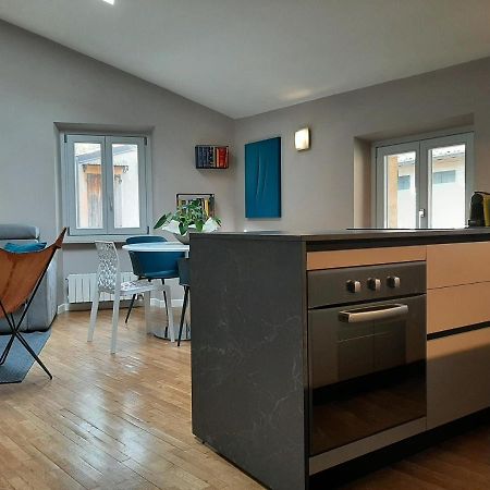 דסנזאנו דל גארדה Moaa - Modern Art Apartment מראה חיצוני תמונה